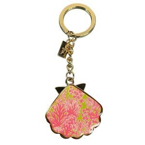 Lilly Pulitzer Shell Yeah Seashell Shaped Keychain Hotty Pink Biggest Fan Print